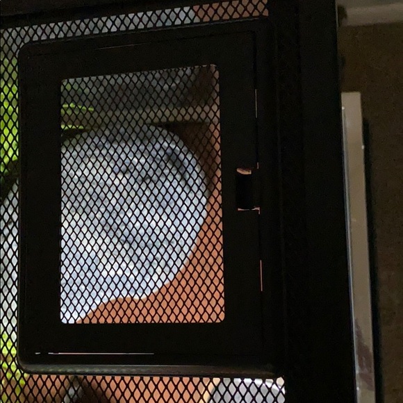 Reptile (leopard Gecko) Tank - Picture 5 of 6